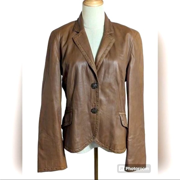 Carlisle Jackets & Blazers - Carlisle Vintage Coffee Brown Studded Leather
Blazer Jacket Size 10